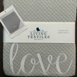 Living Textiles diamond coverlet